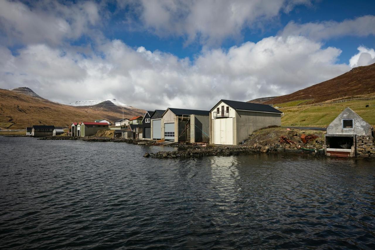 The Boathouse Villa Streymnes Exterior photo